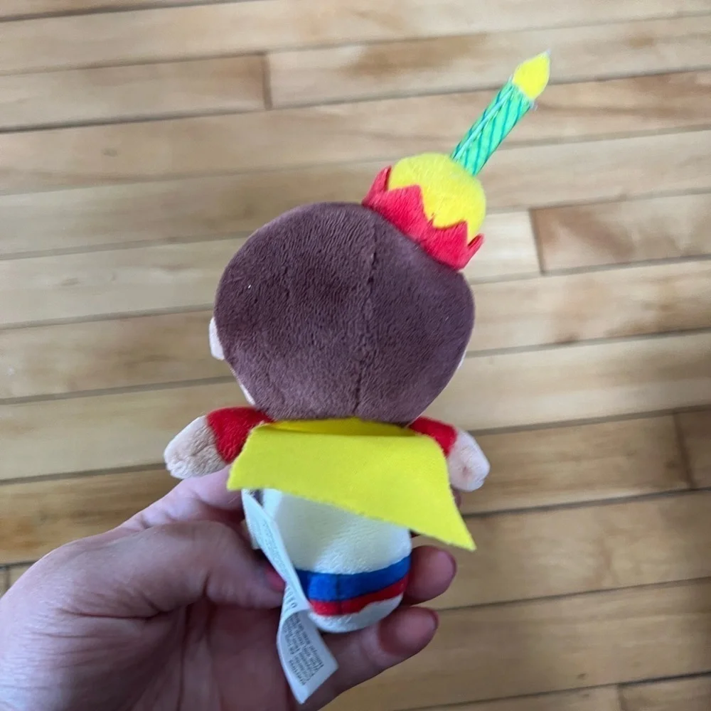 Hallmark itty‎ bittys Birthday Boy Hero Stuffed Plush